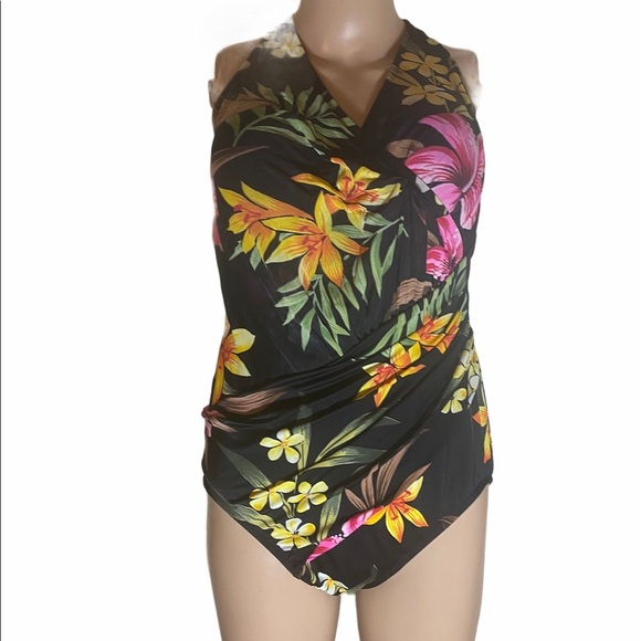 Magicsuit floral one piece bathingsuit - Picture 6 of 8